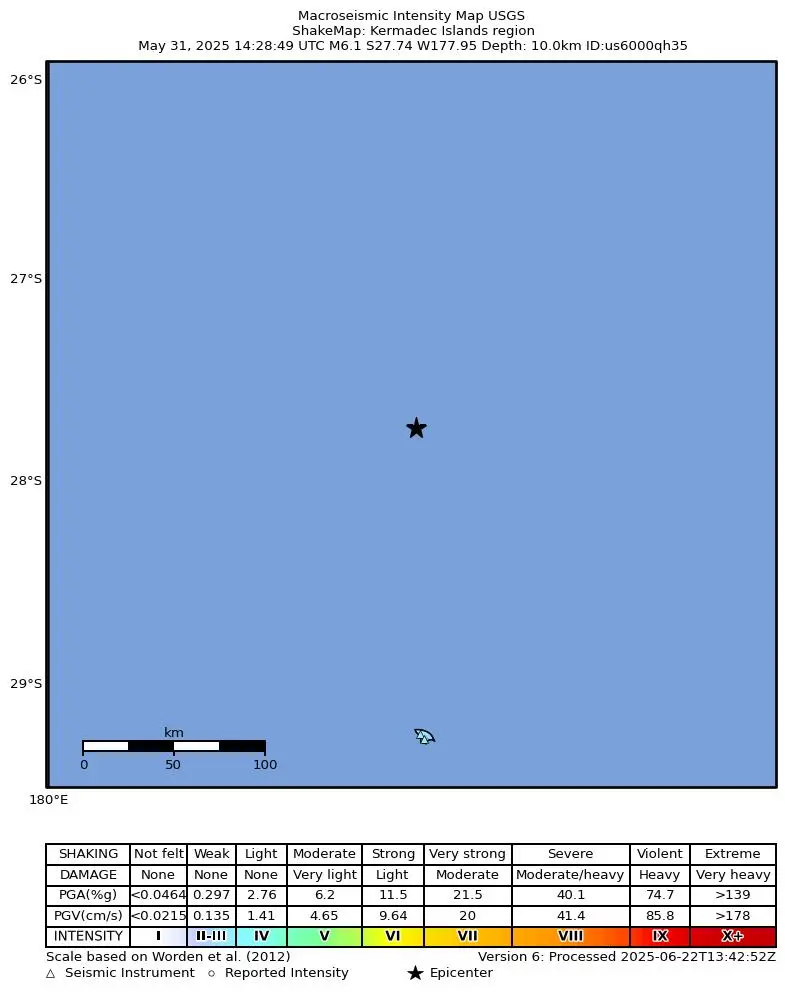 Shake map for M 6.1 - Kermadec Islands region showing shaking intensity and report locations around the epicenter.
